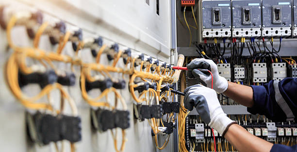 Professional Electrician technician working in Weston, OH